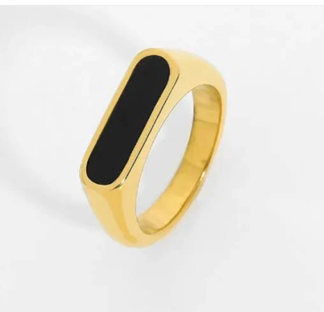 BLACK HOXMI RING